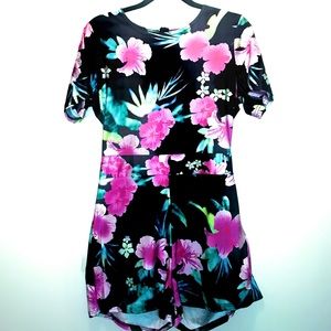🌸Floral Romper🌸